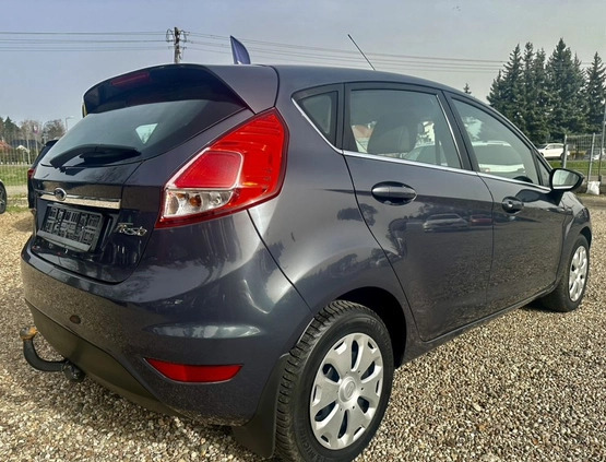 Ford Fiesta cena 27900 przebieg: 97000, rok produkcji 2015 z Milanówek małe 232